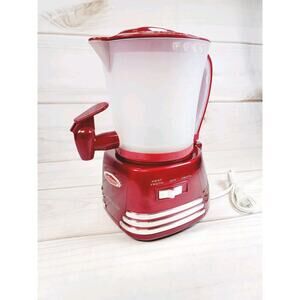 Nostalgia Retro 50s Style Frother & Hot Chocolate Maker 32oz Capacity Tested